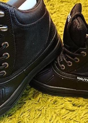 Демисезонные ботинки nautica
