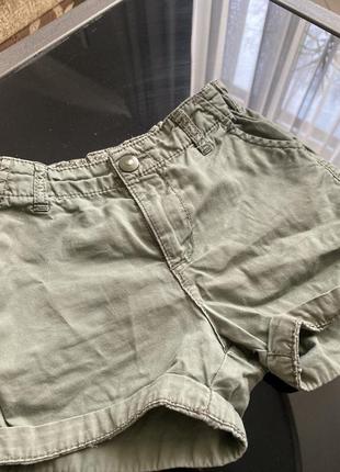Шорти
