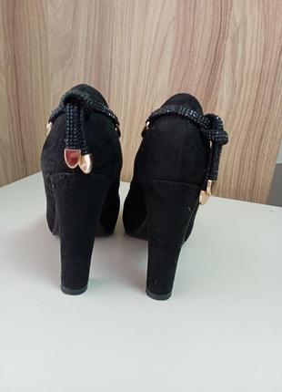 Туфли замшевые