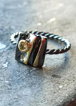 Кольцо с цирконом, родовое