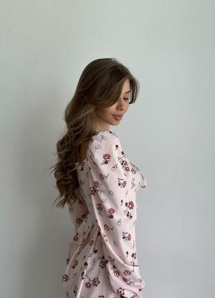Женское розовое пудровое легкое свободное платье миди цвета пудра в цветочный принт с длинным рукавом с м л хл 44 46 48 50 s m l xl5 фото