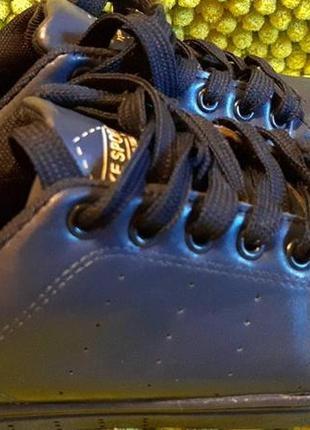 Кросівки шкіра