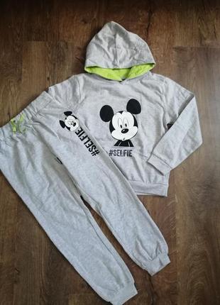 Костюм. спортивний костюм. худі на флісі