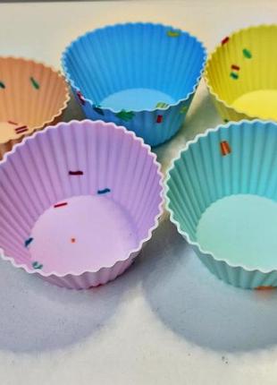 Формы, формочки набор силиконовые для выпечки кексов, маффинов, яиц пашот 5  штук