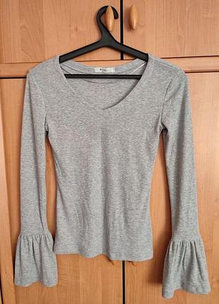 Кофтина з подовженими рукавами