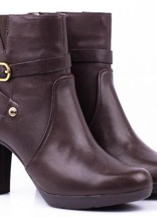 Женские коричневые демисезонные кожаные ботинки geox  39р. оригинал d44g9b