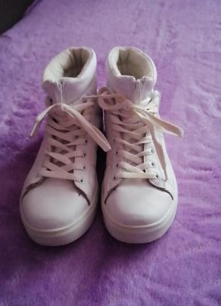 Кожаные кроссовки, 38 размер