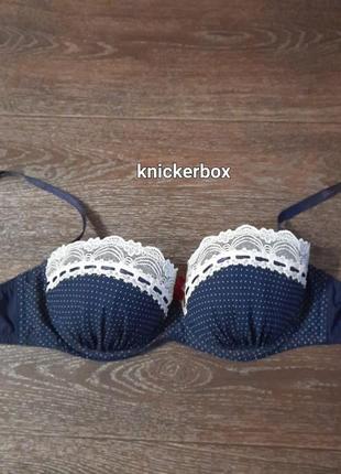 Брендовый красивый бюстгалтео в горошек р.38d 85 d от knickerbox, косточки, поролон, кружево