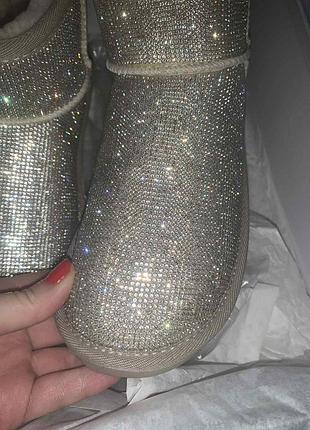 Угги со стразами блестящие, в наличии, новые
