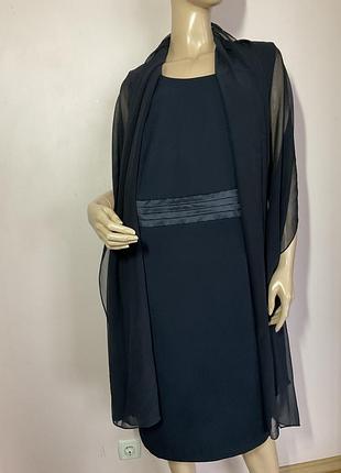 Темно синее нарядное платье с шарфом / 46/brend alessa w