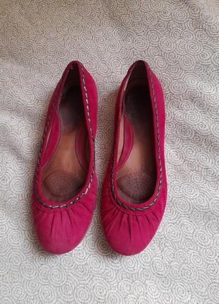 Туфлі балетки clarks розмір 37 нат замша, шкіра рожеві устілка 24