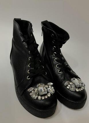 Ботінки з камінням стрази кеди  bratz готичні лоліта
