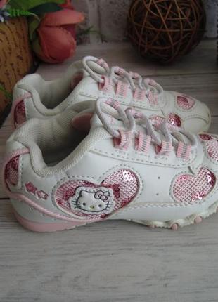 Ульотні кросівки hello kitty 24розмір 5