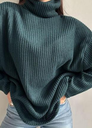 Зеленый удлиненный свитер с высоким горлом4 фото
