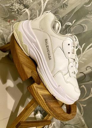 Жіночі кросівки 36-36,5 розмір balenciaga triple s (шкіра)
