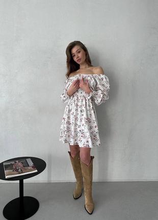 Платье в цветочный принт с двойной юбкой4 фото