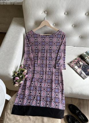 Легесенька сукня з принтом бохо