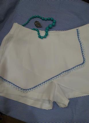 Ексклюзивні шорти. розмір 36 європейський.