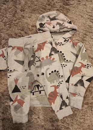Костюм next 12-18 мес