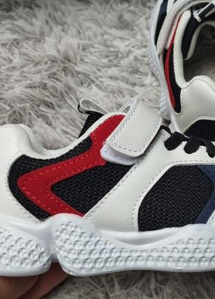 Детские кроссовки,29р 18,5 см