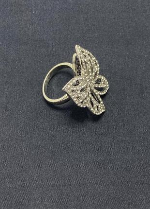 Женское кольцо бабочка с камнями oxa серебристое (17)5 фото