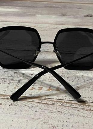 Очки женские солнцезащитные стильные черного цвета форма квадрат4 фото