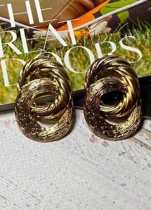 Жіночі сережки краплі oxa сережки трендові гвоздики біжутерія колір золотистий1 фото