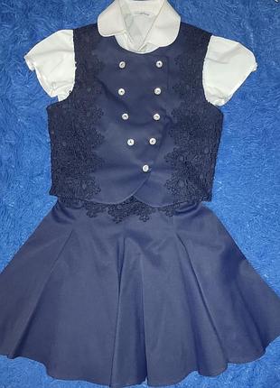 Комплект шкільна форма на зріст 128-134см