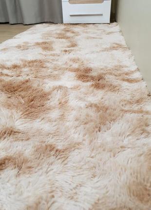 Бежевий килимок травичка в спальню 90*200 см хутряний ворсистий килимок. килимок травичка з довгим ворсом7 фото