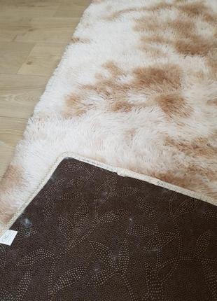 Бежевий килимок травичка в спальню 90*200 см хутряний ворсистий килимок. килимок травичка з довгим ворсом6 фото