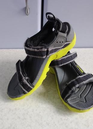 Сандалии teva 3