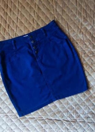 Спідниця на розмір 44-46,п/о в поясі 37 см,довжина 44 см,стегна 48,5 см. без дефектів.