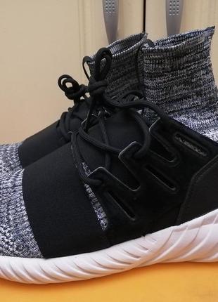 Кросiвки adidas tubular doom pk