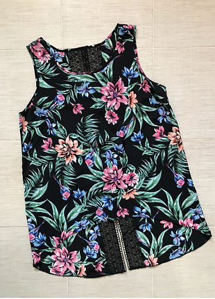 Шикарная блуза, удлиненная спинка с кружевом, primark. 36, 38, 40 евро