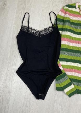 Боди с кружёвом