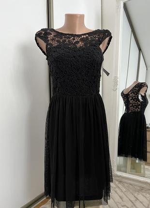 Черное платье с сетевой красивой спинкой. платье с евросеткой и сетевым. нежное летнее платье