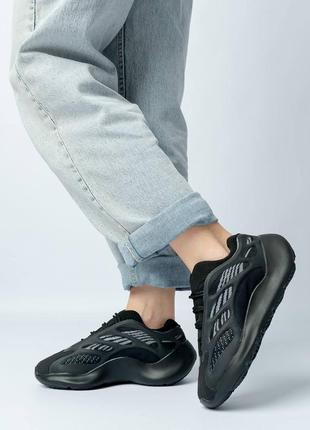 Adidas yeezy boost 700 v3 alvah9 фото