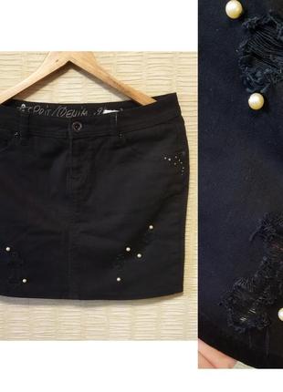 Черная крутая рваная джинсовая юбка1 фото