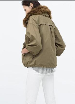 Вкорочена парка з хутром  , весняна парка zara