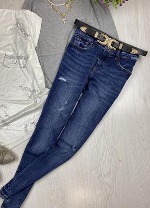 Джинси stradivarius