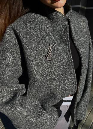 Бомбер в стилі ysl куртка вовна кашемір короткий графіт кэмал сірий беж лапка4 фото