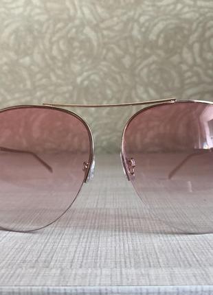 Сонцезахисні окуляри американського бренду forever 21