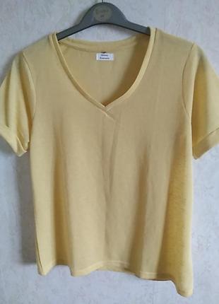 Футболка жовта