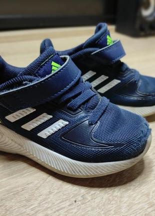 Детские кроссовки adidas1 фото