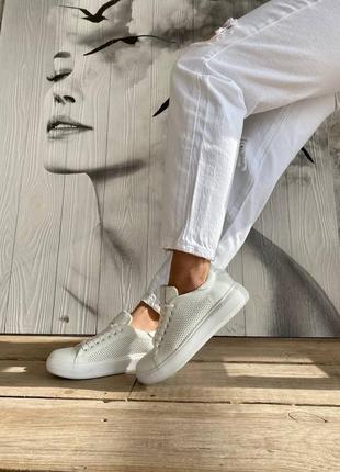 🤍качественная натуральная кожа 🤍 женские кроссовки белые перфорированные2 фото