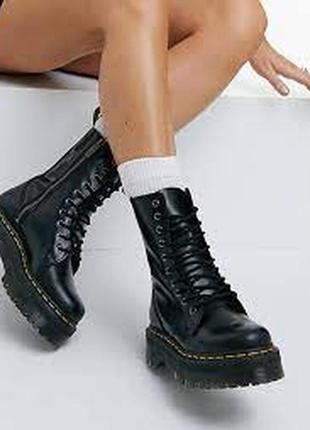 Черевики  dr. martens jadon platform boots black polished smoot   орігинал