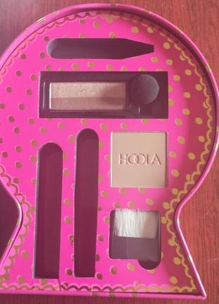 Benefit набір бронзірующая пудра 4 гр. + набір тіней 3,5 гр.