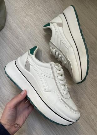 Кросівки кеди на високій підошві масивній білі