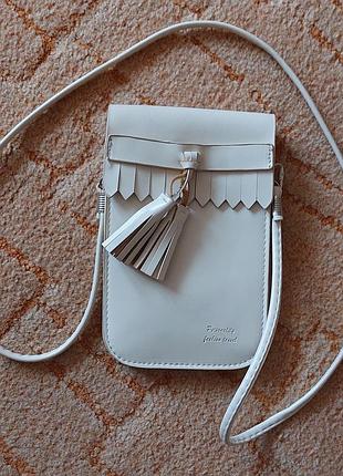 Сумочка ,,miniso,,