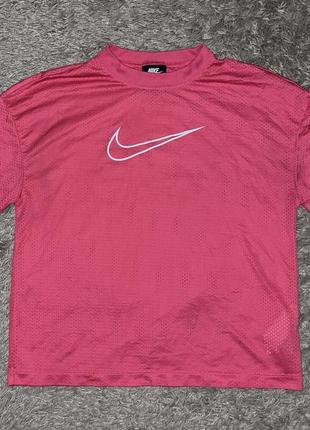 Футболка nike logo t-shirt, размер s